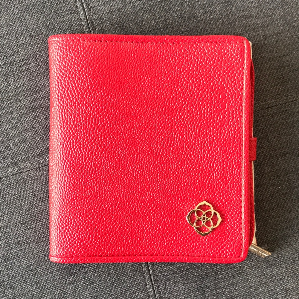 NWT Kendra Scott Travel Jewelry Case